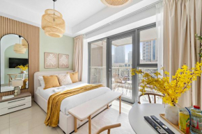 Silkhaus Modern Studio with Burj Khalifa View